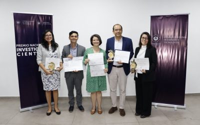 Conacyt reconoce excelencia UCA en premios de ciencia 2025
