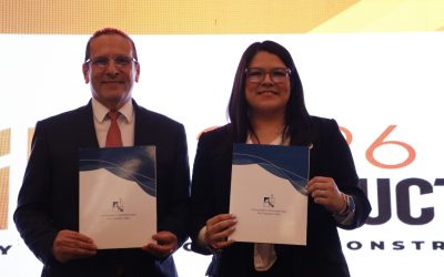 UCA y Producciones Multicom firman convenio de colaboración e intercambio de conocimientos
